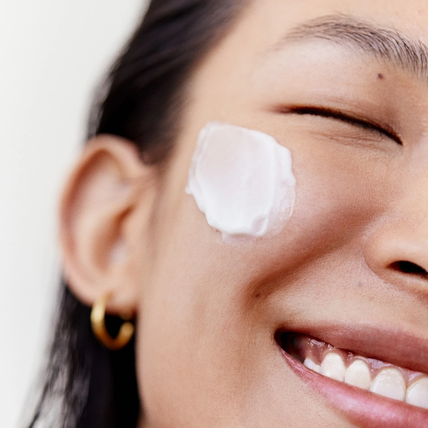 Fresh Floral Recovery Calming Mask - Masque De Nuit Apaisant Visage A La Vitamine C 5 Fresh Floral Recovery Calming Mask - Masque De Nuit Apaisant Visage A La Vitamine C – Image 3