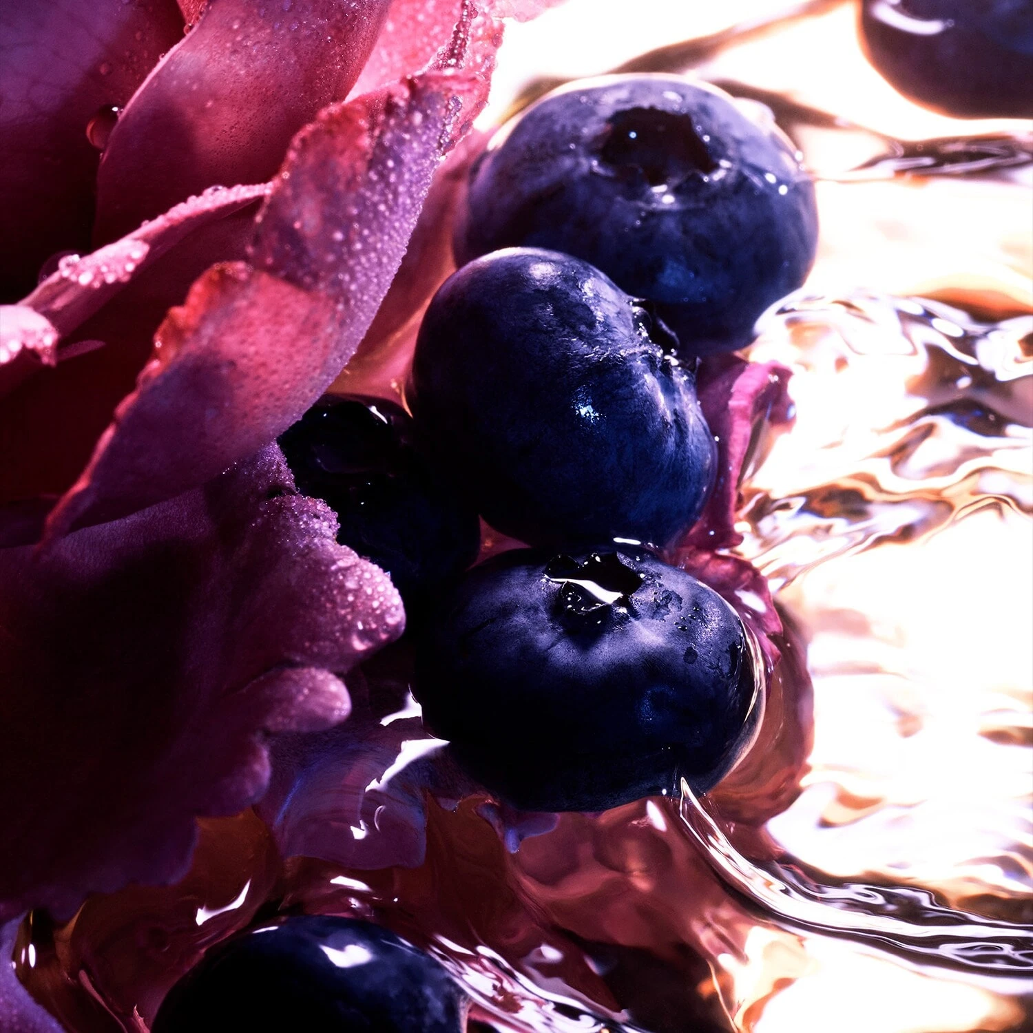 Guerlain La Petite Robe Noire - Eau De Parfum Intense 5 Guerlain La Petite Robe Noire - Eau De Parfum Intense – Image 3