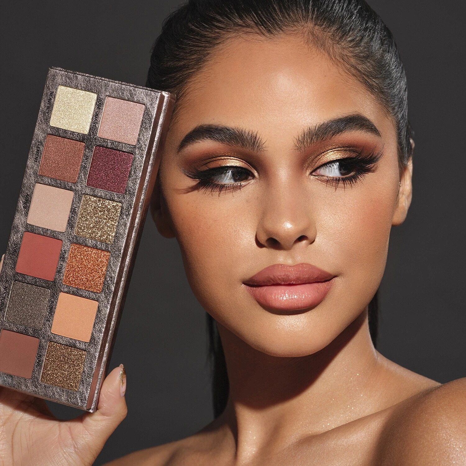 Anastasia Beverly Hills Rose Metals - Palette De Fards à Paupières 5 Anastasia Beverly Hills Rose Metals - Palette De Fards à Paupières – Image 3