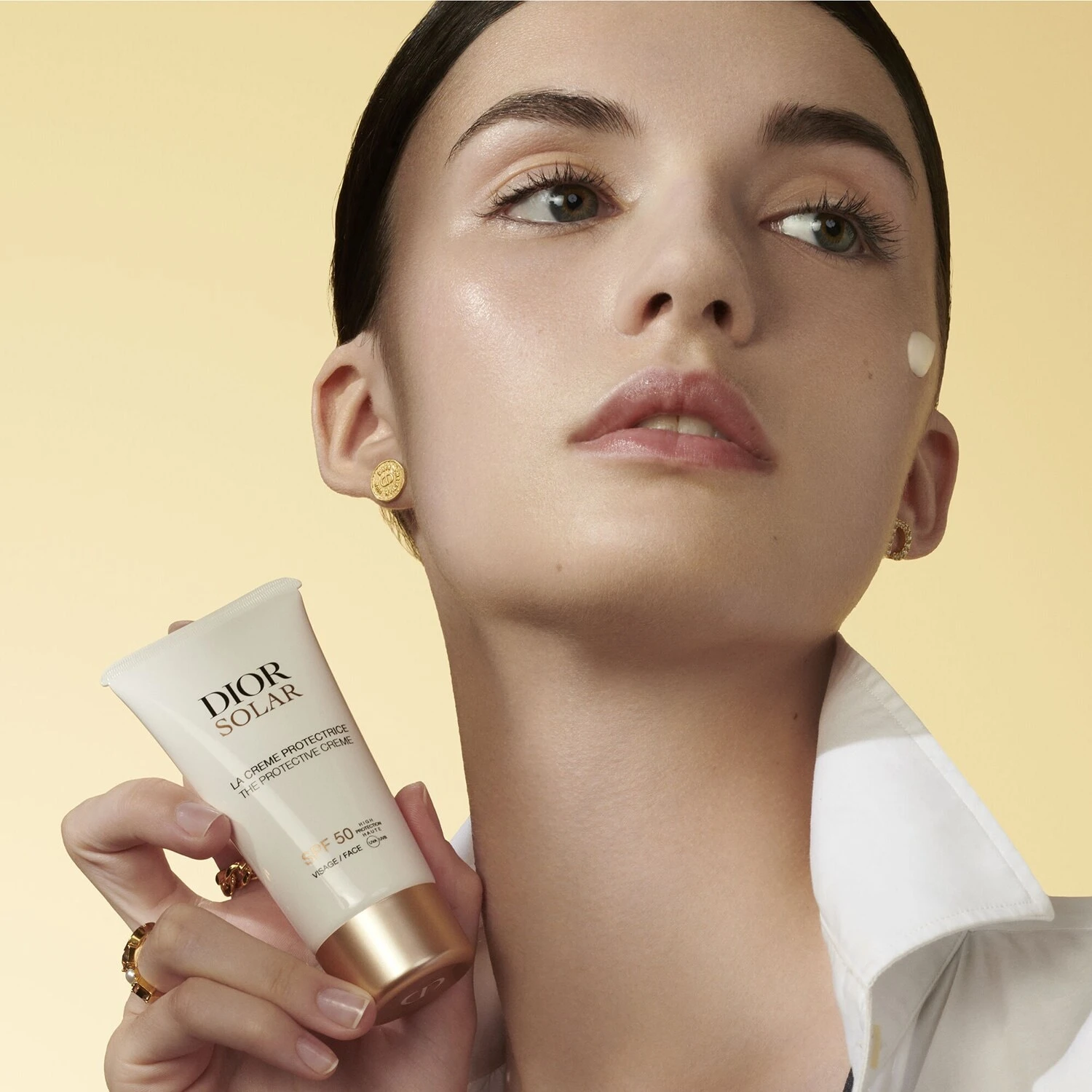 Dior Solar La Crème Protectrice Visage SPF 50 - Crème Solaire Visage SPF 50 5 Dior Solar La Crème Protectrice Visage SPF 50 - Crème Solaire Visage SPF 50 – Image 3