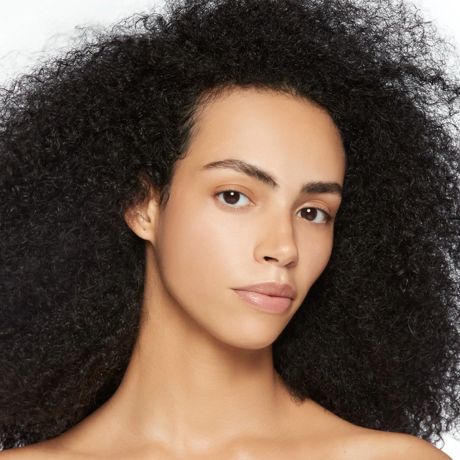 Gucci Illuminateur De Beauté - Highlighter Liquide 6 Gucci Illuminateur De Beauté - Highlighter Liquide – Image 4