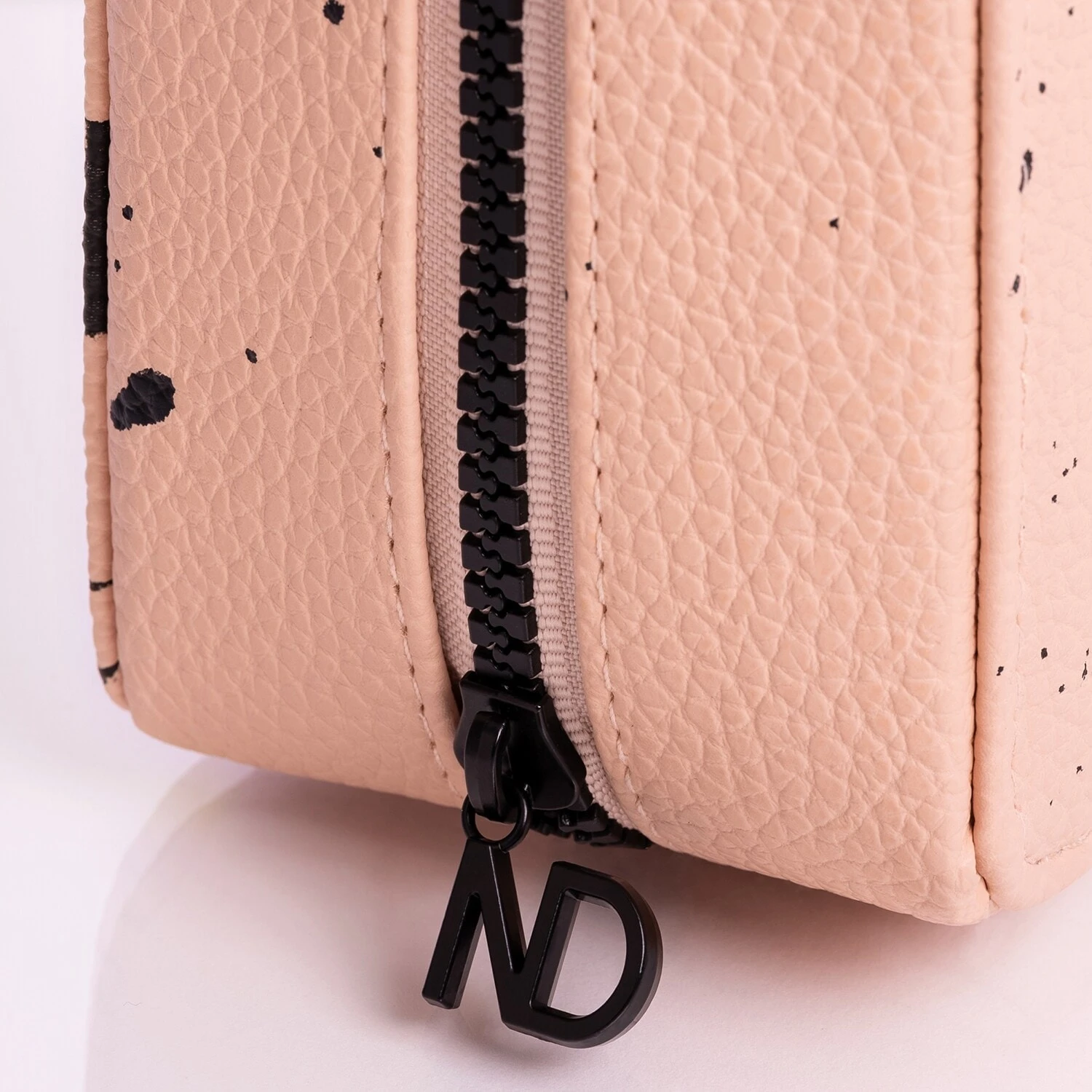 NATASHA DENONA My Dream Travel - Coffret Pinceau Et Pochette 4 NATASHA DENONA My Dream Travel - Coffret Pinceau Et Pochette – Image 2