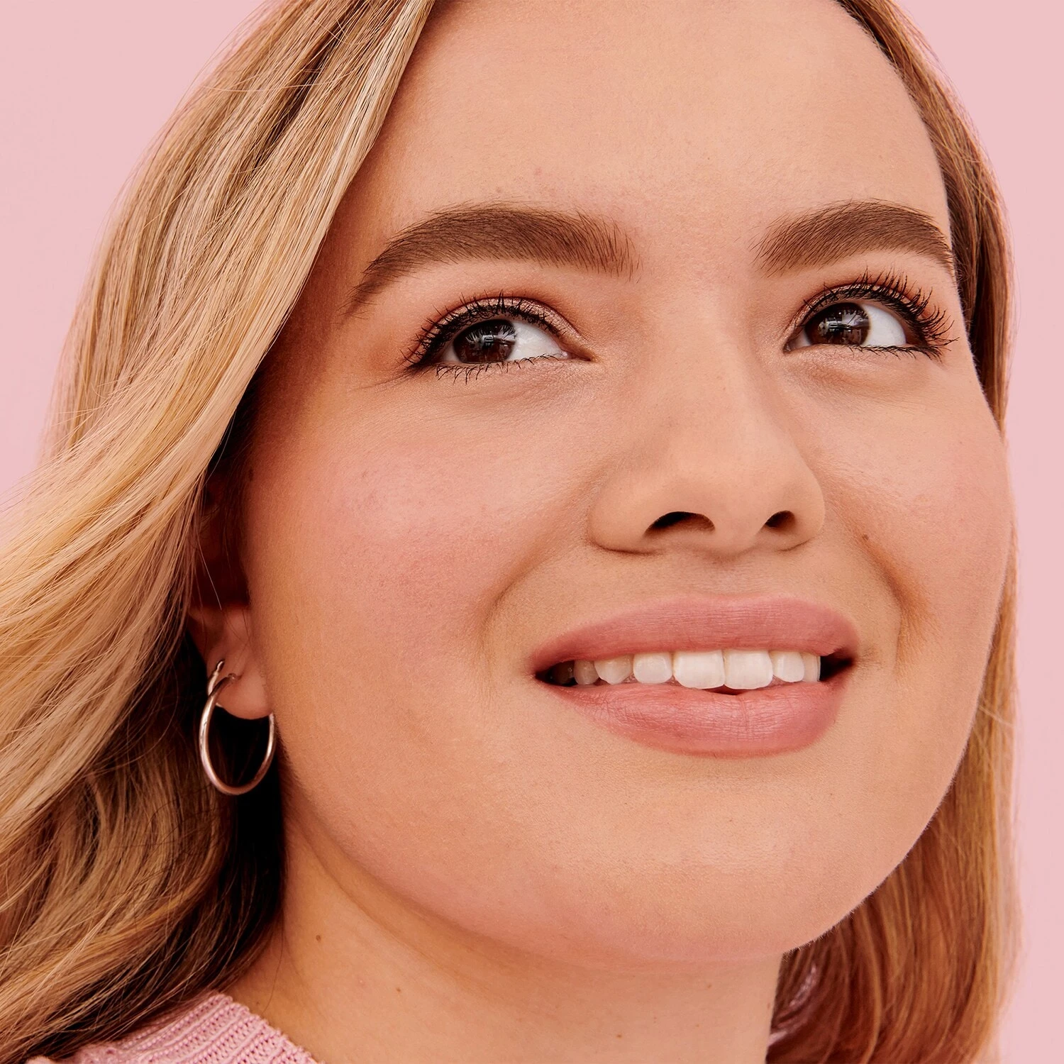 Benefit Cosmetics Goof Proof Brow Powder - Poudre Sourcils Remplissage Facile 5 Benefit Cosmetics Goof Proof Brow Powder - Poudre Sourcils Remplissage Facile – Image 3