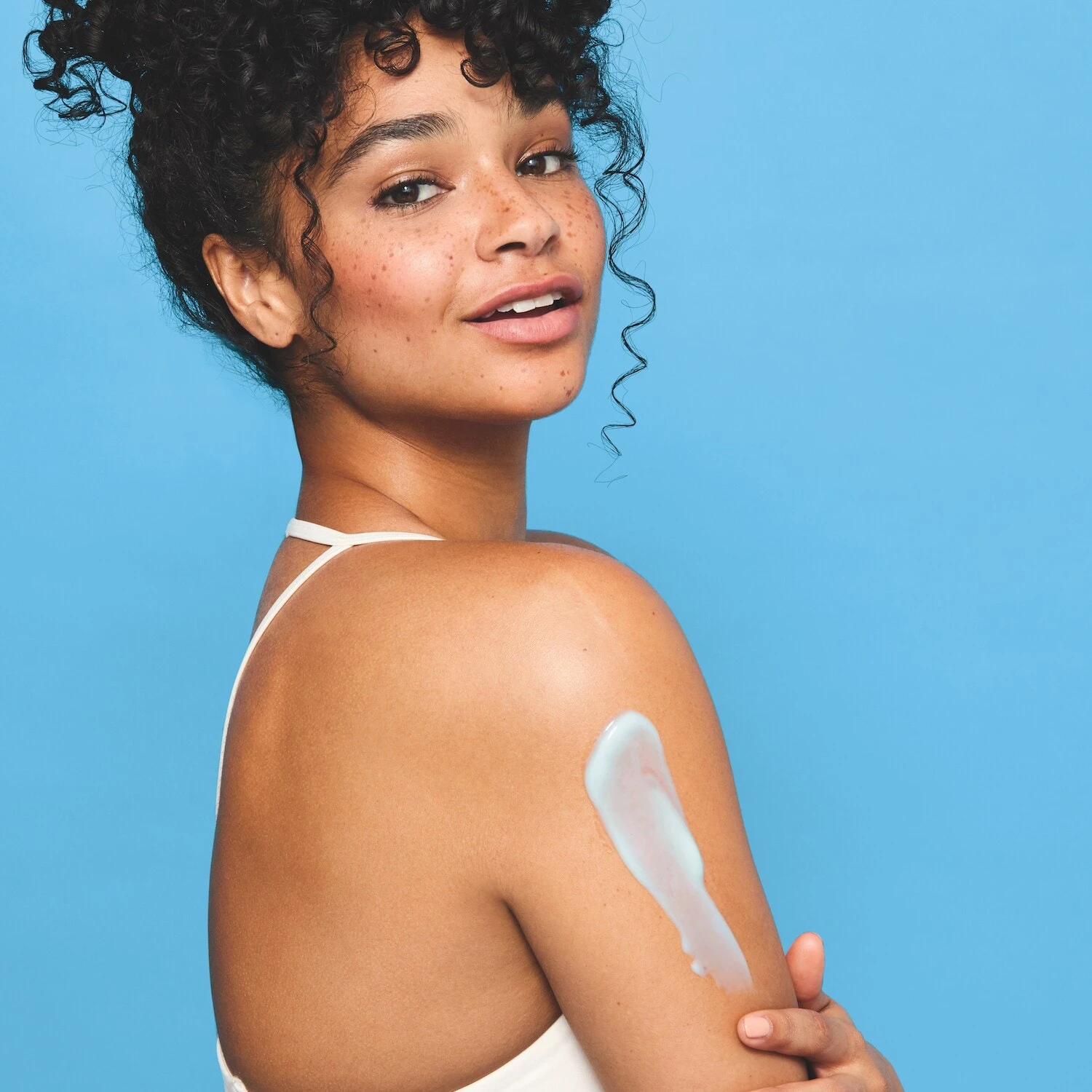 Belif Aqua Bomb Hydrating Body Moisturizer - Lotion Corps Hydratante 7 Belif Aqua Bomb Hydrating Body Moisturizer - Lotion Corps Hydratante – Image 5