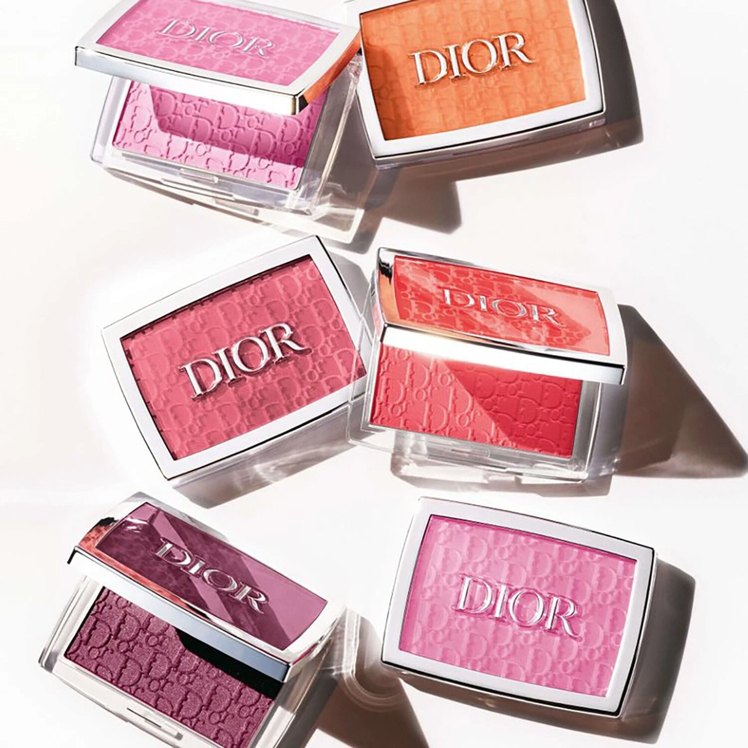 Dior Backstage Rosy Glow - Blush Rehausseur De Couleur - Effet Bonne Mine 7 Dior Backstage Rosy Glow - Blush Rehausseur De Couleur - Effet Bonne Mine – Image 5
