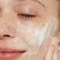 Dermalogica Oil To Foam Total Cleanser - Démaquillant Nettoyant Visage 13 Dermalogica Oil To Foam Total Cleanser - Démaquillant Nettoyant Visage -Sephora shop P10051392 5