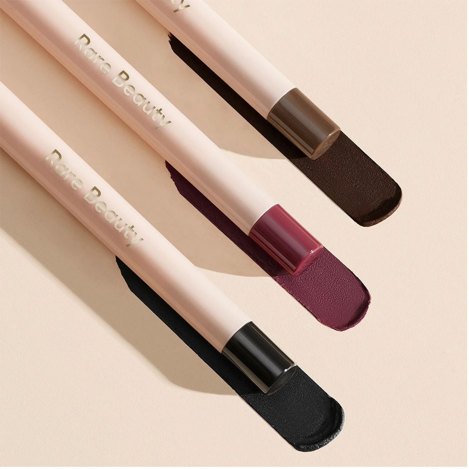 RARE BEAUTY Perfect Strokes Gel Eyeliner - Eyeliner Gel 7 RARE BEAUTY Perfect Strokes Gel Eyeliner - Eyeliner Gel – Image 5