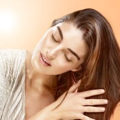 NUXE Huile Prodigieuse - Huile Sèche Multi-fonctions Visage, Corps, Cheveux 11 NUXE Huile Prodigieuse - Huile Sèche Multi-fonctions Visage, Corps, Cheveux -Sephora shop P2438056 4