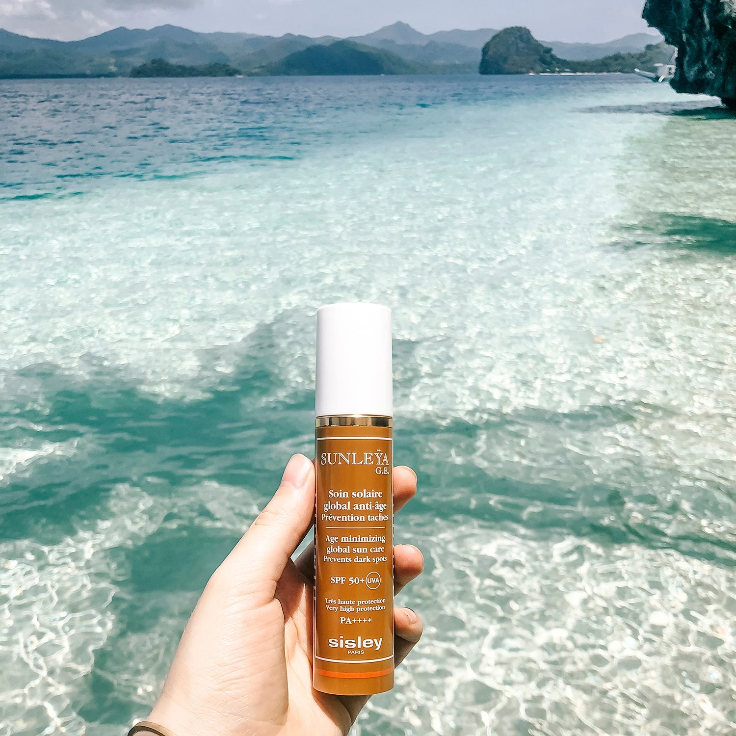 Sisley Sunleÿa G.E. - Soin Solaire Global Anti-Âge SPF 50+ 7 Sisley Sunleÿa G.E. - Soin Solaire Global Anti-Âge SPF 50+ – Image 5