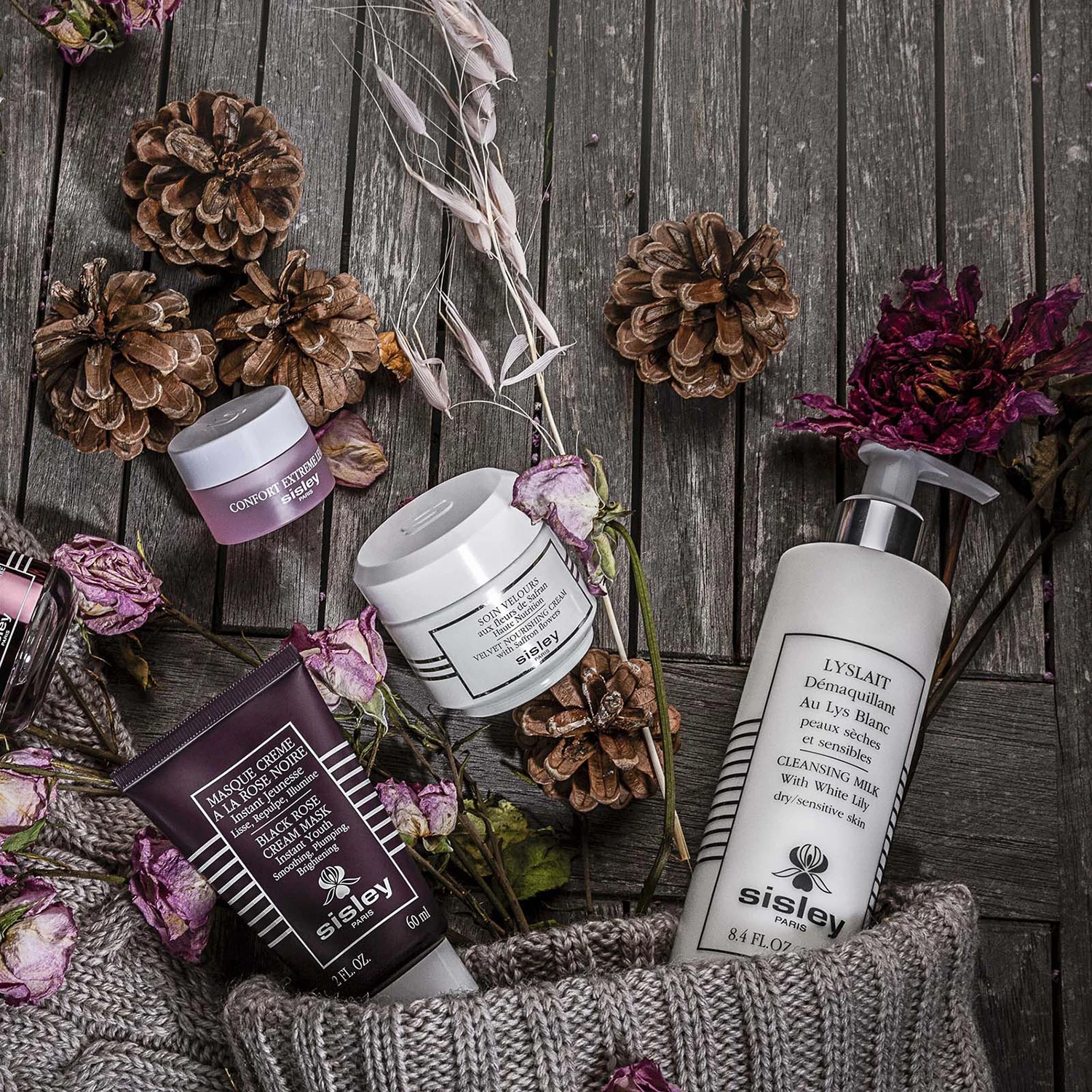 Sisley Masque Crème à La Rose Noire 8 Sisley Masque Crème à La Rose Noire – Image 6